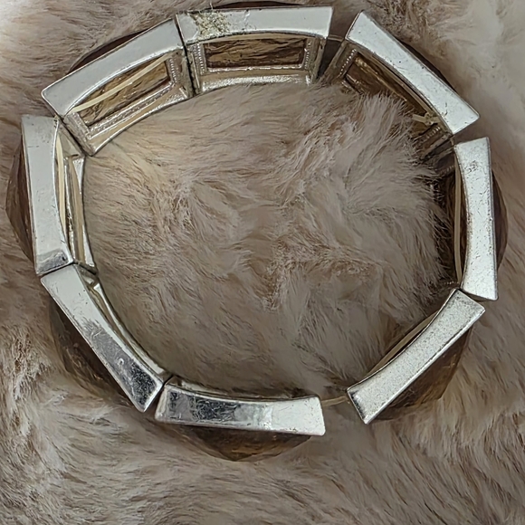 BOLD Chunky Square Gold Resin Statement Bracelet – Silver Frame - Picture 2 of 5